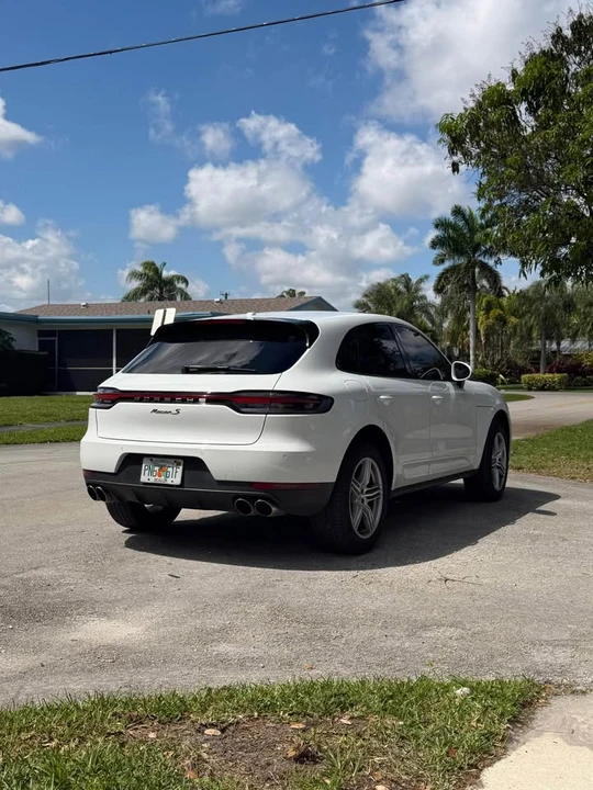 2019 Porsche Macan S - Image 2 of 10