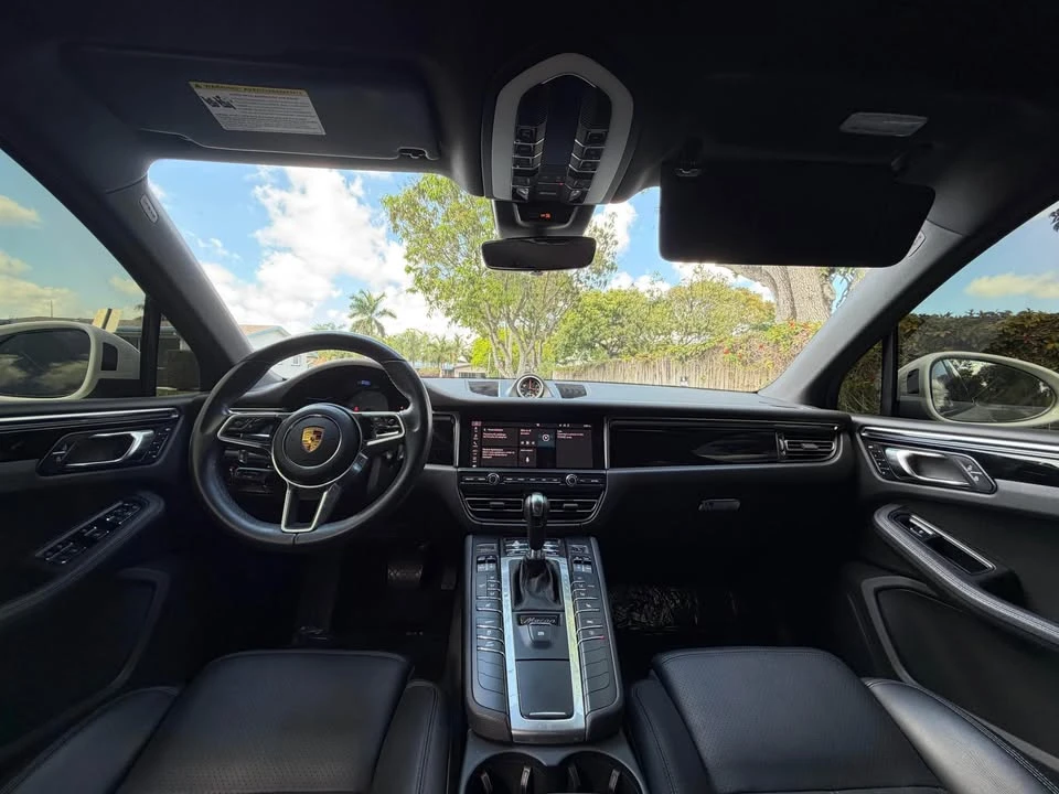 2019 Porsche Macan S - Image 9 of 10