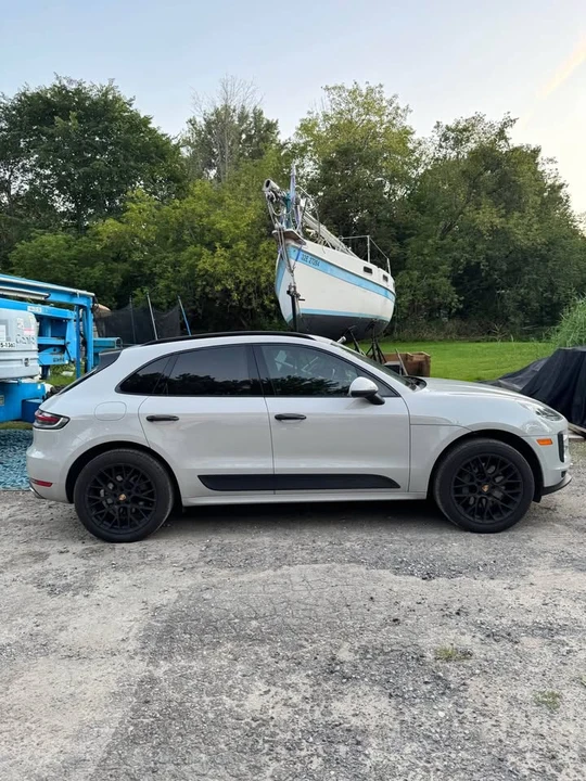 2019 Porsche Macan S - Image 2 of 17