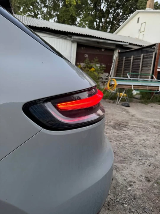 2019 Porsche Macan S - Image 13 of 17