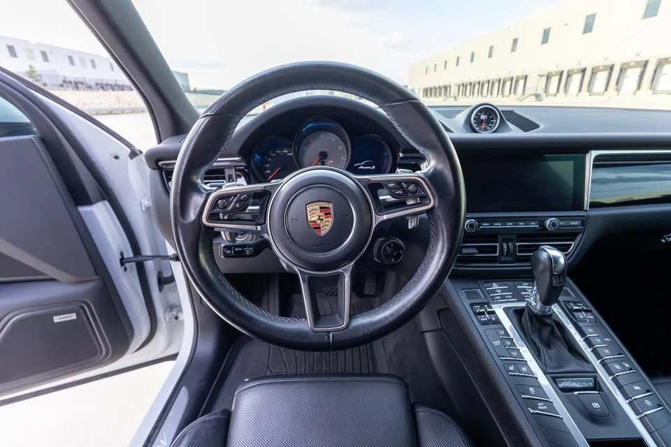 2019 Porsche Macan S - Image 9 of 20