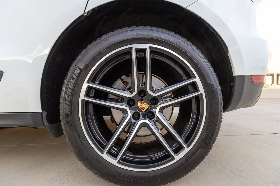 2019 Porsche Macan S - Image 19 of 20