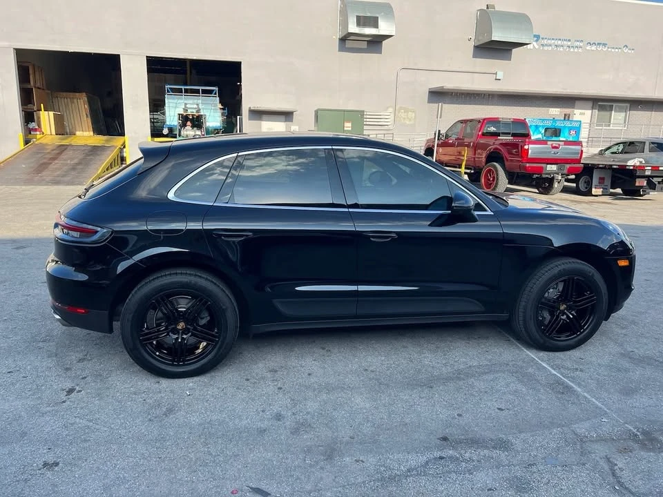2019 Porsche Macan S - Image 16 of 18