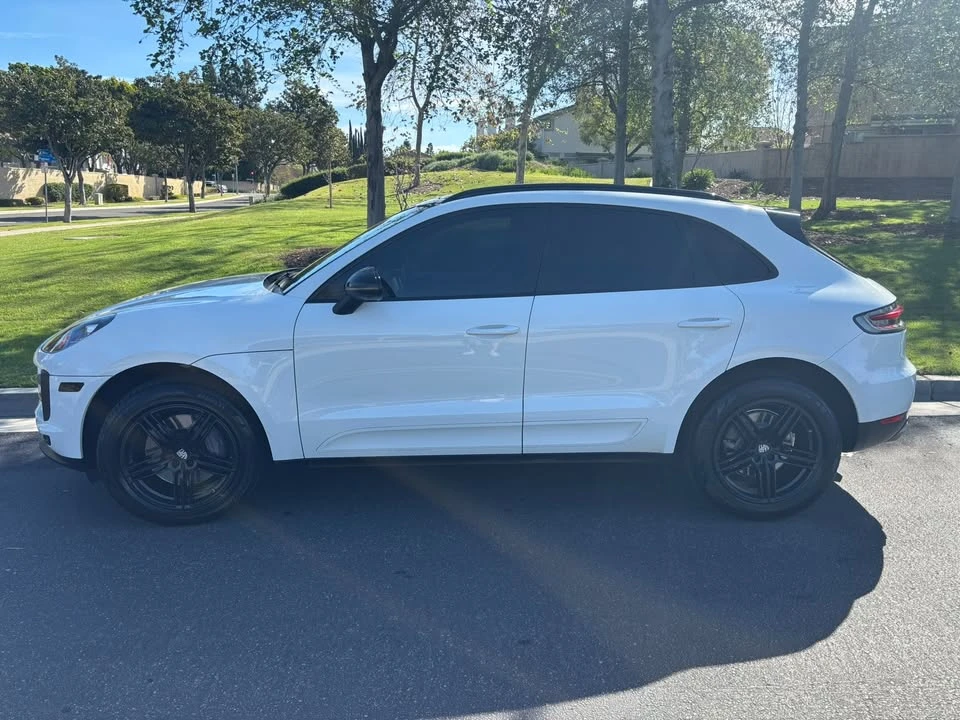 2019 Porsche Macan S - Image 2 of 20