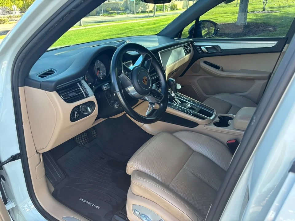 2019 Porsche Macan S - Image 12 of 20