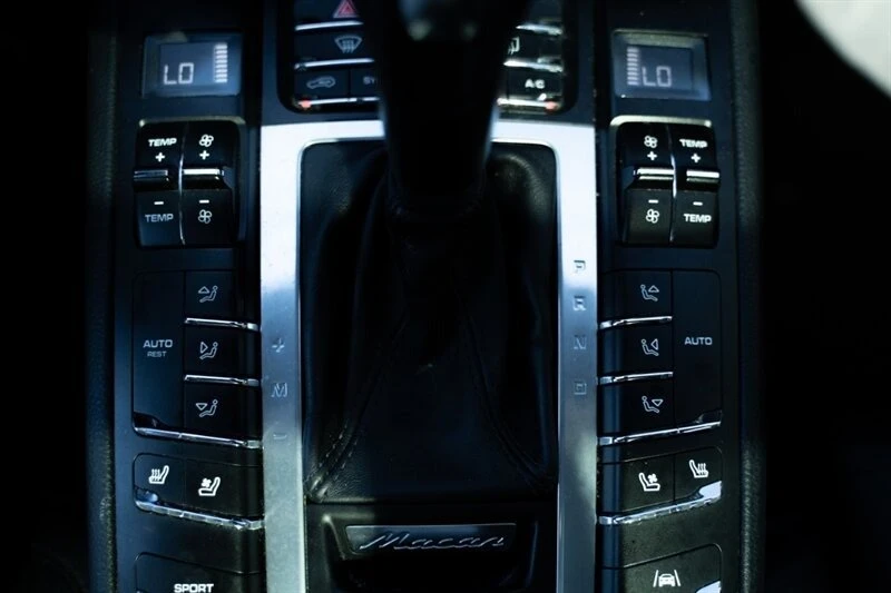 2019 Porsche Macan S - Image 11 of 14
