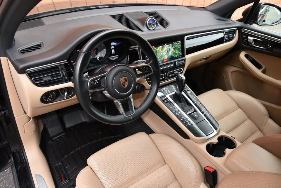 2019 Porsche Macan S - Image 13 of 20