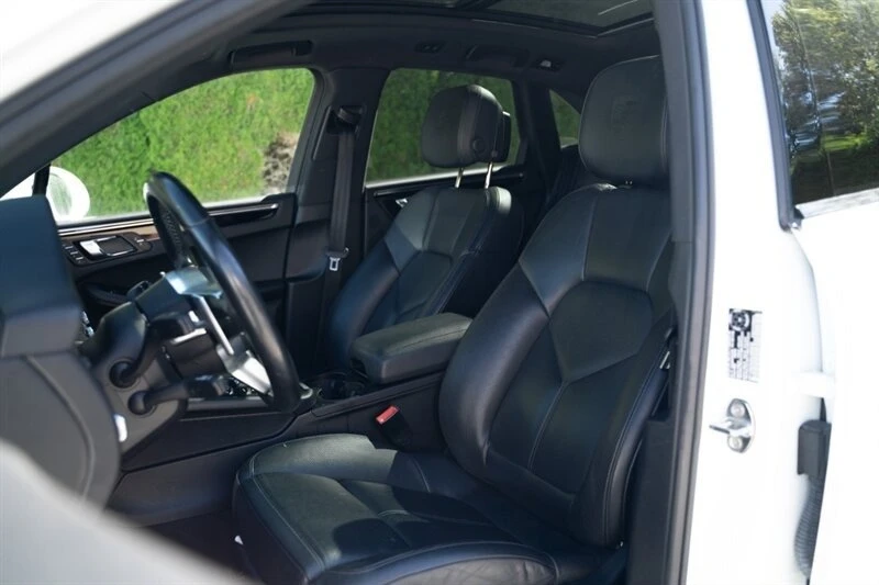 2019 Porsche Macan S - Image 8 of 14