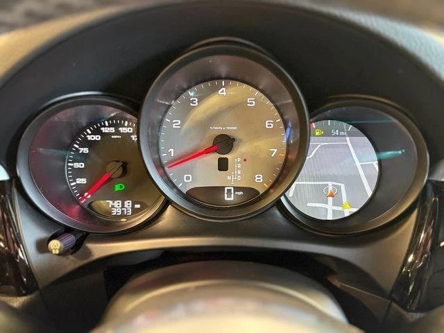 2019 Porsche Macan S - Image 11 of 20