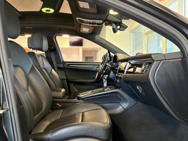 2019 Porsche Macan S - Image 17 of 20