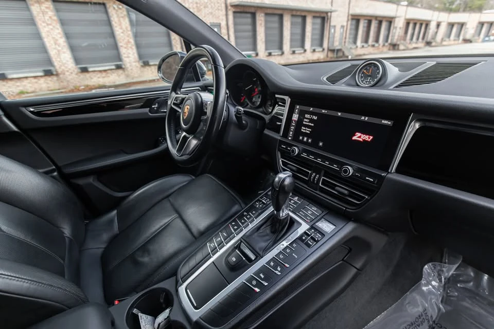 2019 Porsche Macan S - Image 17 of 17