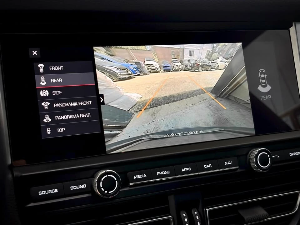 2019 Porsche Macan S - Image 13 of 20