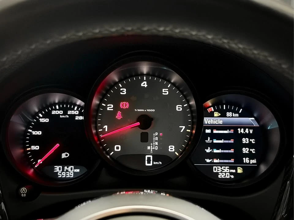 2019 Porsche Macan S - Image 17 of 20