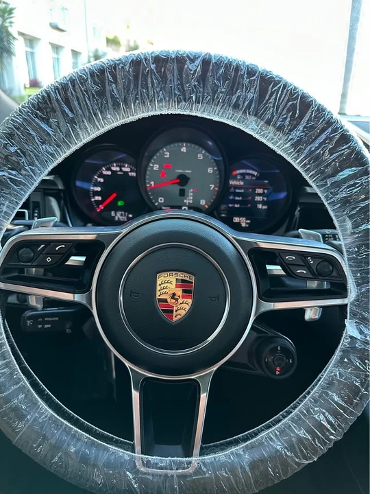 2019 Porsche Macan Turbo - Image 8 of 10