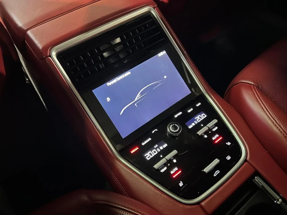 2019 Porsche 971 Panamera - Image 17 of 19