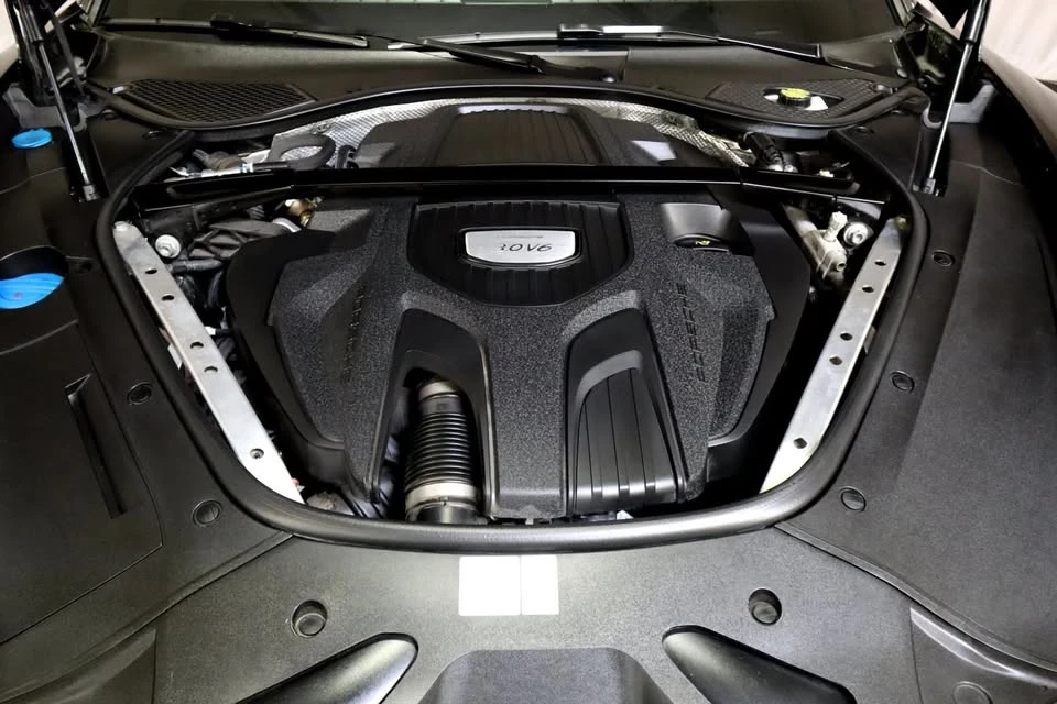 2019 Porsche 971 Panamera - Image 13 of 20