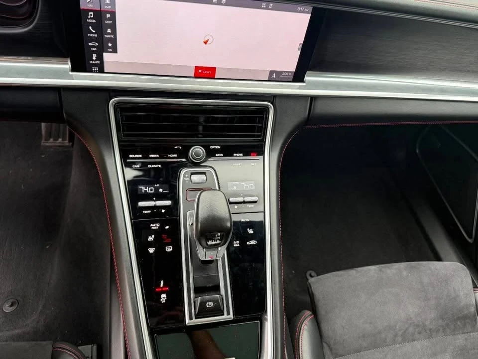 2019 Porsche 971 Panamera - Image 19 of 20