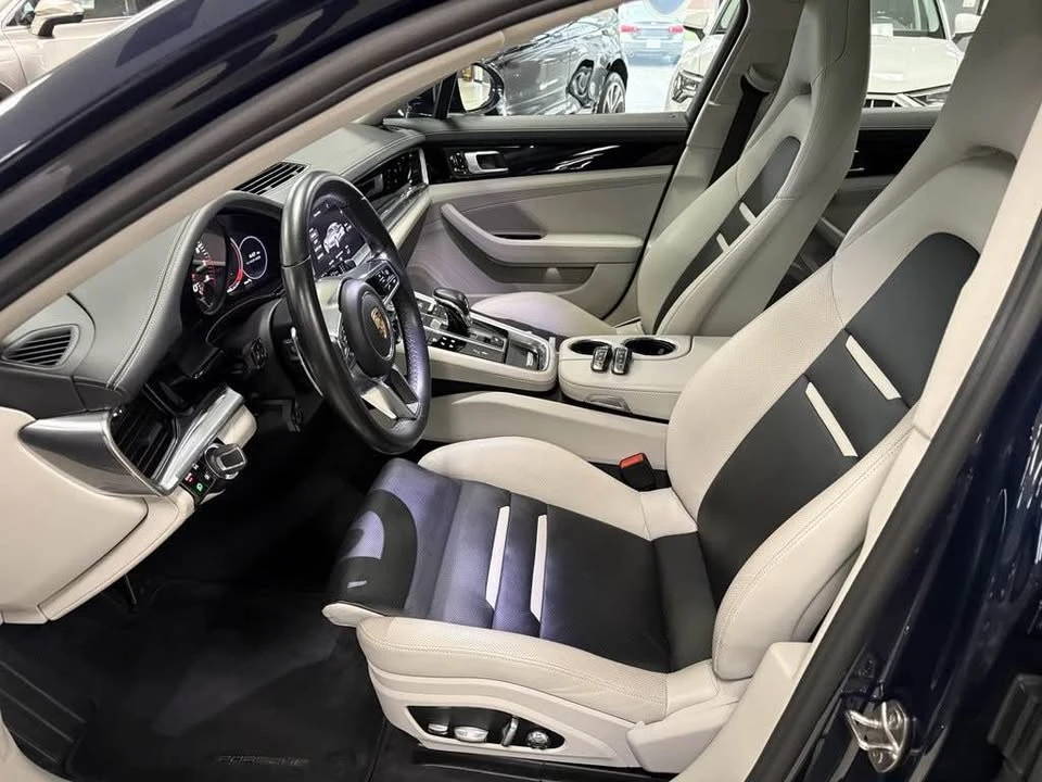 2019 Porsche 971 Panamera - Image 4 of 5