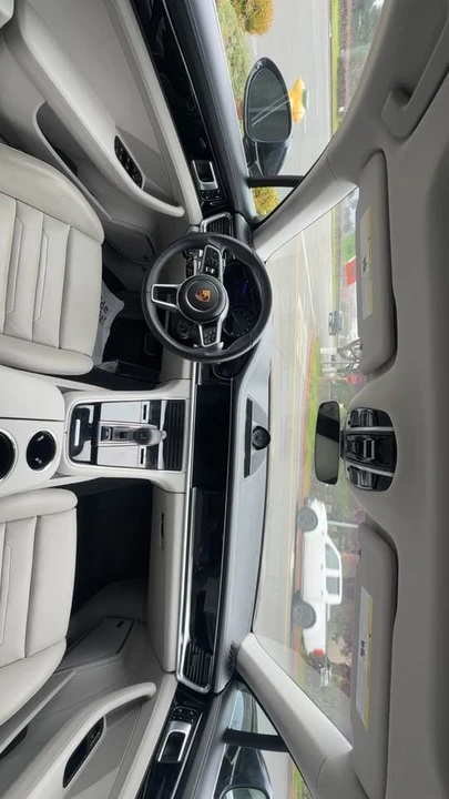 2019 Porsche 971 Panamera - Image 9 of 12