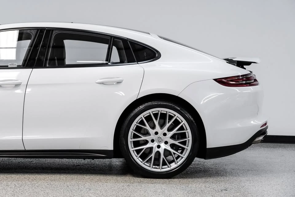 2019 Porsche 971 Panamera - Image 13 of 19