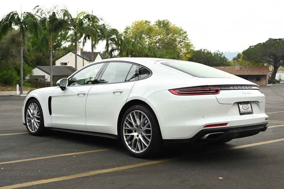 2019 Porsche 971 Panamera - Image 3 of 18