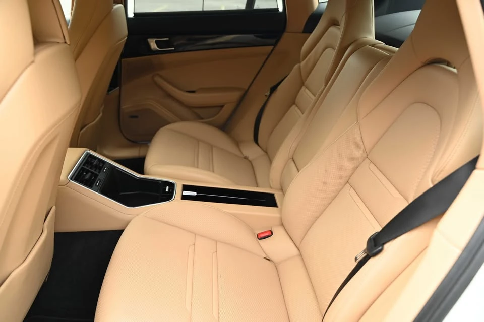 2019 Porsche 971 Panamera - Image 12 of 18