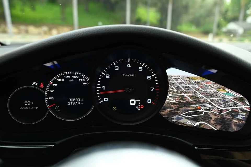 2019 Porsche 971 Panamera - Image 15 of 18