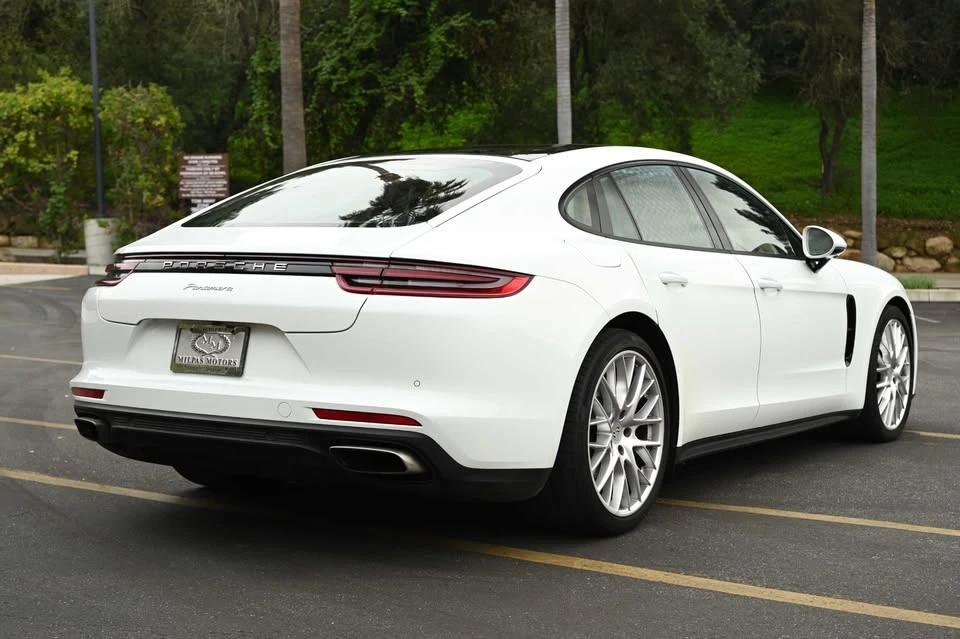 2019 Porsche 971 Panamera - Image 5 of 18