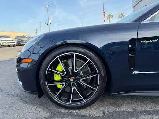 2019 Porsche 971 Panamera S - Image 5 of 10