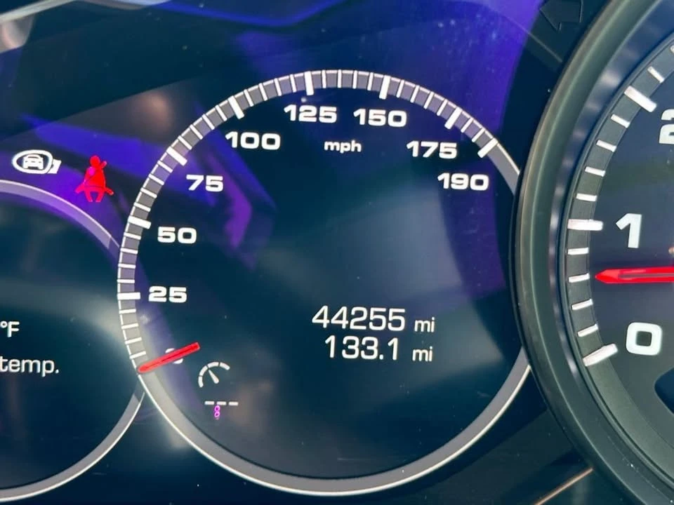 2019 Porsche 971 Panamera - Image 19 of 20