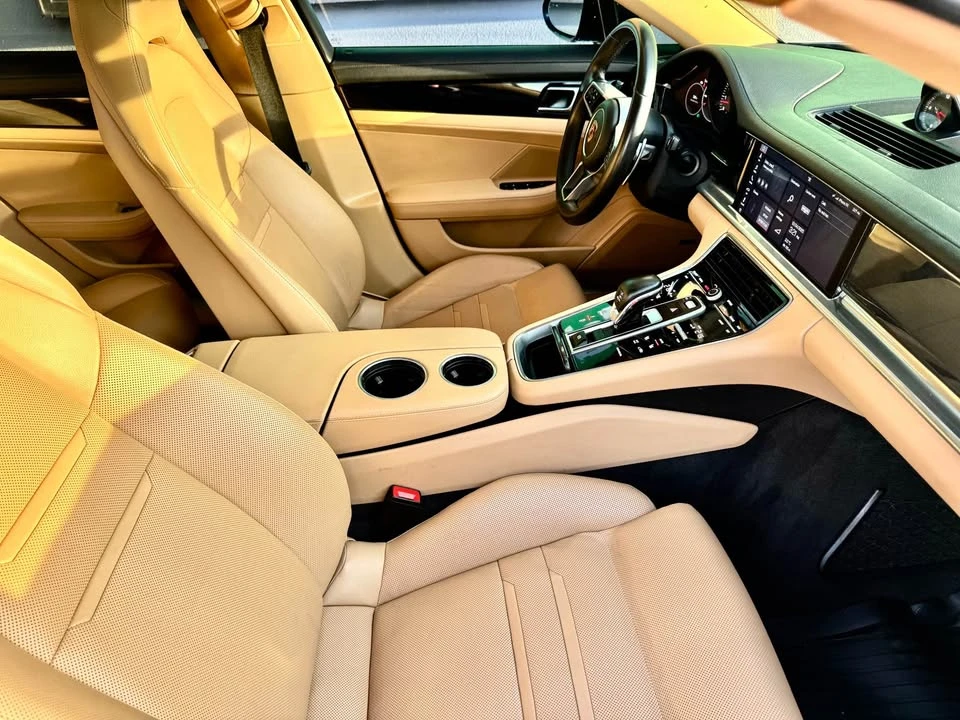 2019 Porsche 971 Panamera - Image 10 of 12