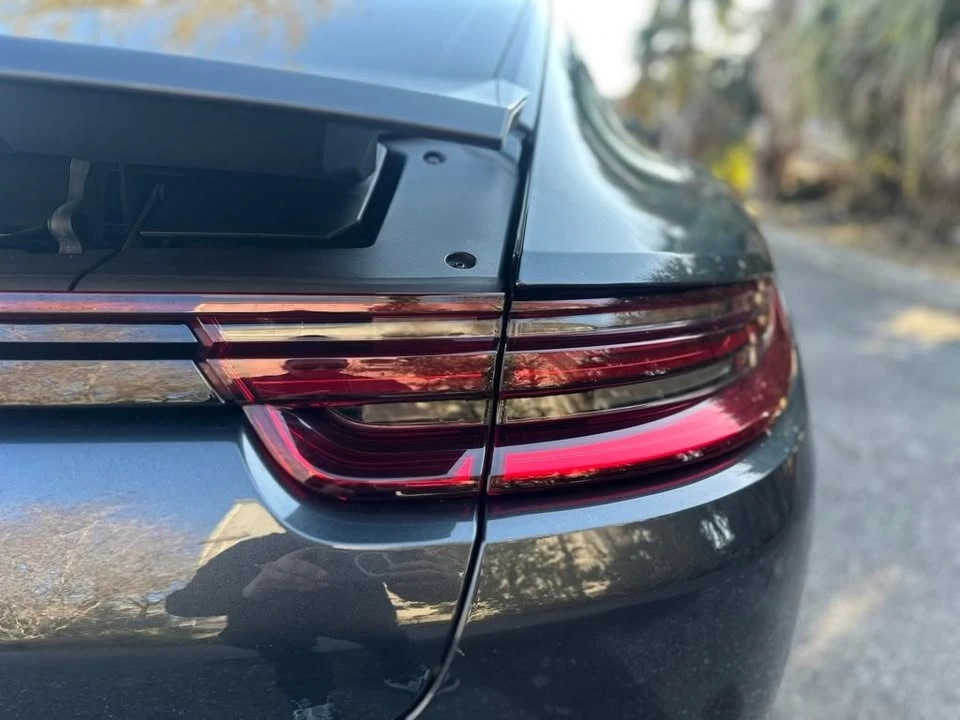 2019 Porsche 971 Panamera - Image 8 of 19