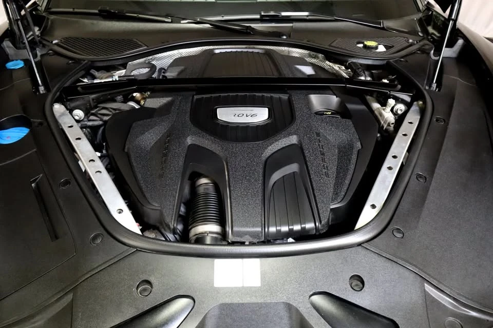 2019 Porsche 971 Panamera - Image 13 of 20