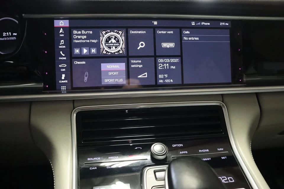 2019 Porsche 971 Panamera - Image 17 of 20