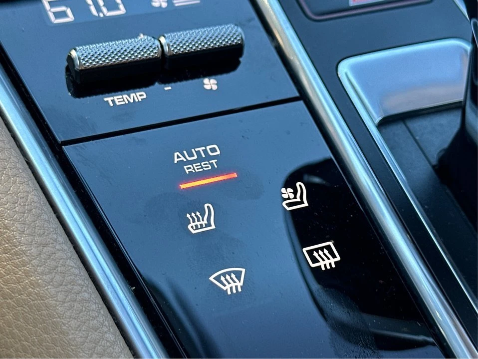 2019 Porsche 971 Panamera - Image 18 of 20