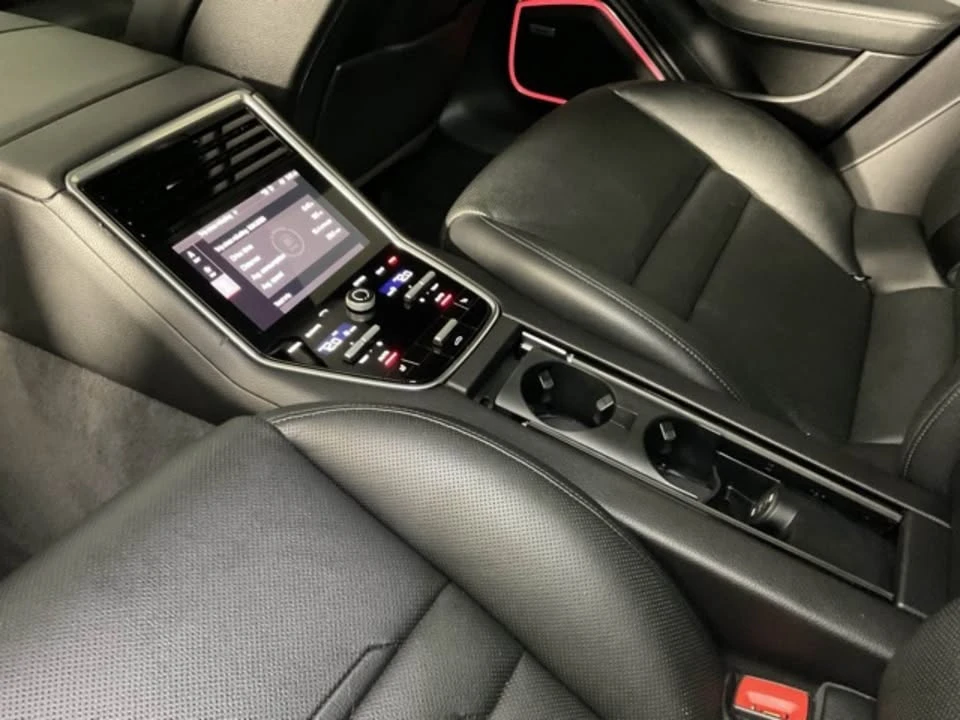 2019 Porsche 971 Panamera - Image 9 of 19