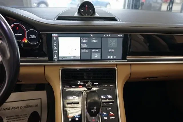 2019 Porsche 971 Panamera - Image 5 of 19