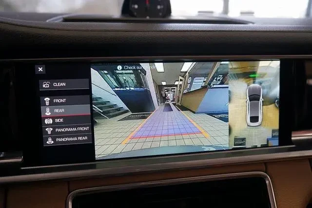 2019 Porsche 971 Panamera - Image 7 of 19