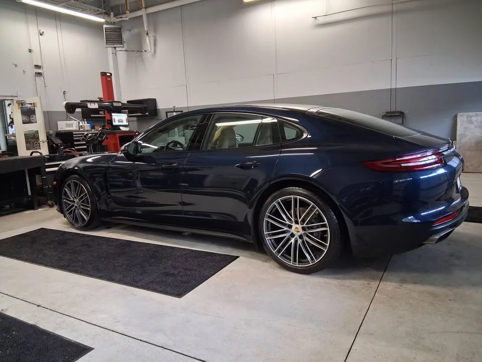 2019 Porsche 971 Panamera - Image 2 of 15