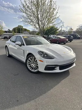 2019 Porsche Panamera 4