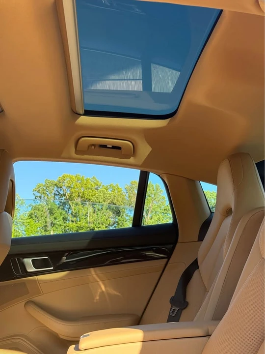 2019 Porsche 971 Panamera - Image 11 of 17