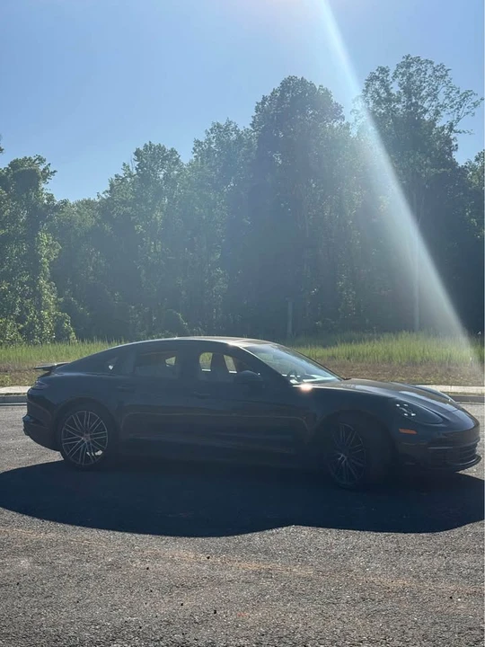 2019 Porsche 971 Panamera - Image 8 of 17