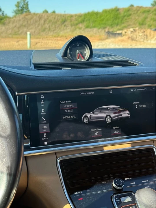 2019 Porsche 971 Panamera - Image 16 of 17