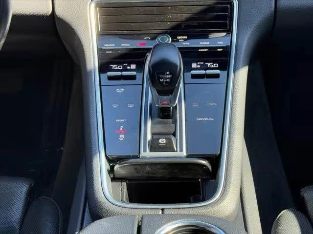 2019 Porsche 971 Panamera - Image 13 of 18