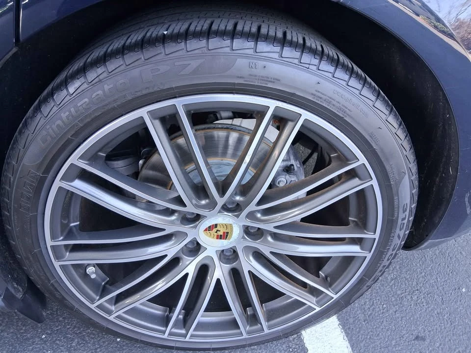 2019 Porsche 971 Panamera - Image 10 of 20