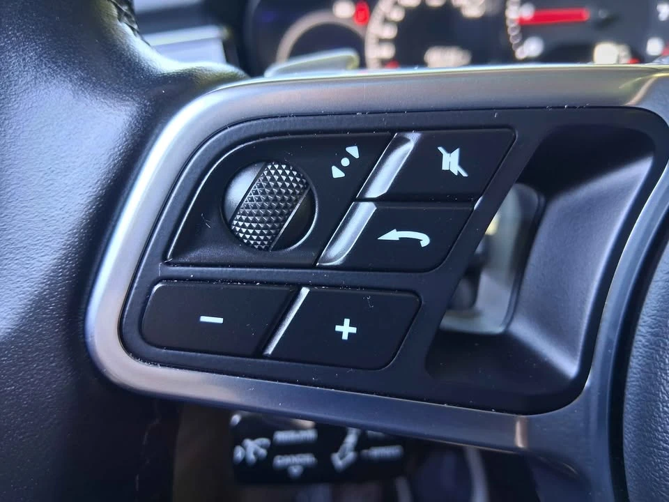 2019 Porsche 971 Panamera - Image 18 of 20