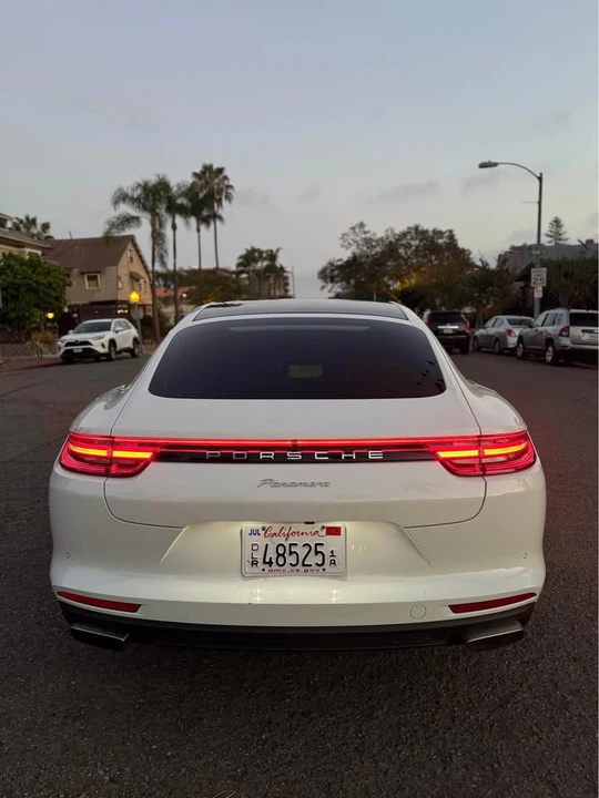 2019 Porsche 971 Panamera - Image 6 of 18
