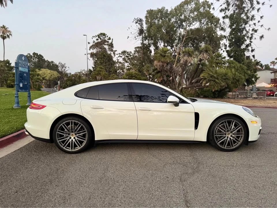 2019 Porsche 971 Panamera - Image 4 of 18
