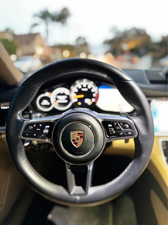 2019 Porsche 971 Panamera - Image 13 of 18