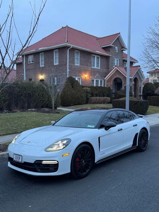 2019 Porsche 971 Panamera GTS - Image 11 of 19